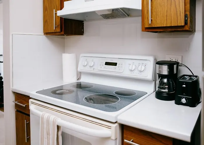Apartamento Near O'Hare • Personal Gym & Balcony • Safe Area