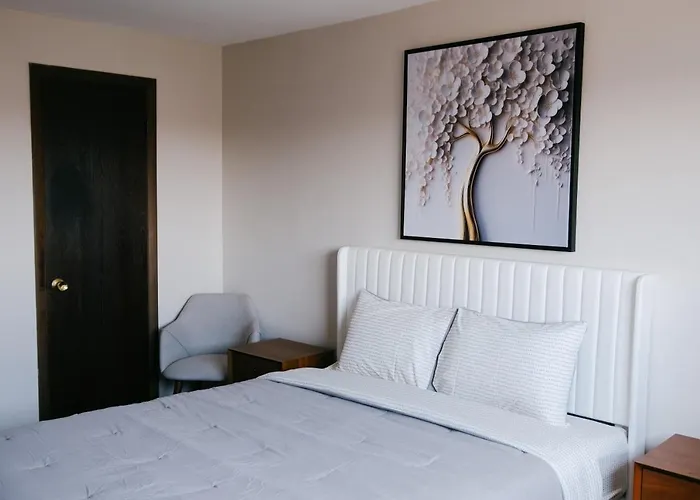 Near O'Hare • Personal Gym & Balcony • Safe Area Apartamento Chicago